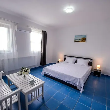 Guest house Tito Navodari